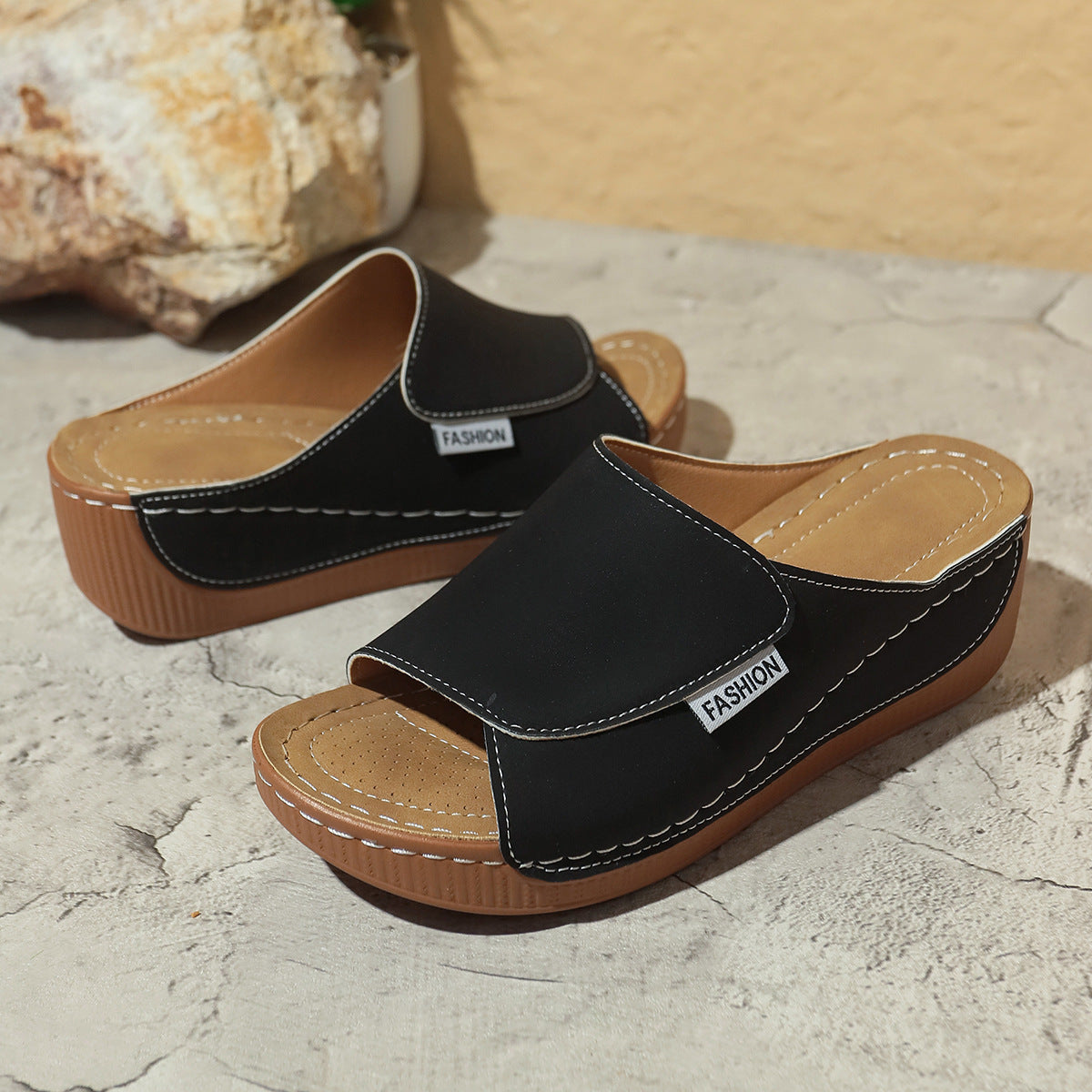 TrueMotion Sandals - Ergonomic & Non-Slip Sandals For Pain Relief